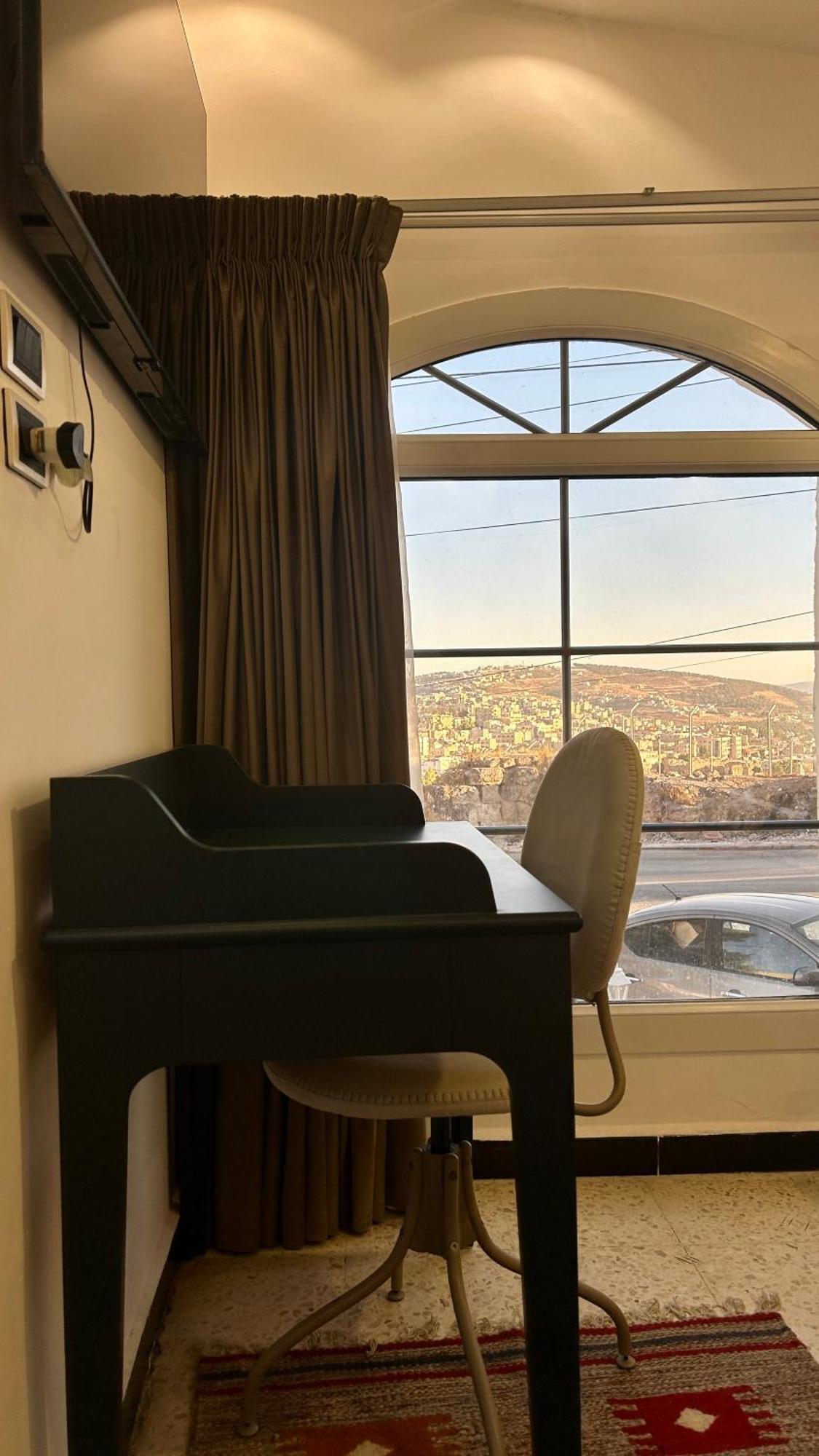 Celestia Boutique Inn - Boutique Stay Overlooking Jerash Ruins Jarash Extérieur photo